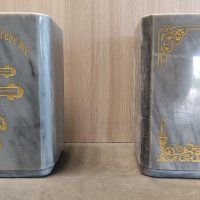 Урна для праха из мрамора